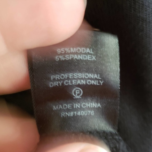 𝗚𝗲𝗻𝗲𝗿𝗮𝘁𝗶𝗼𝗻 𝗟𝗼𝘃𝗲 Vivi Tie Up Long Sleeve - Picture 10 of 10